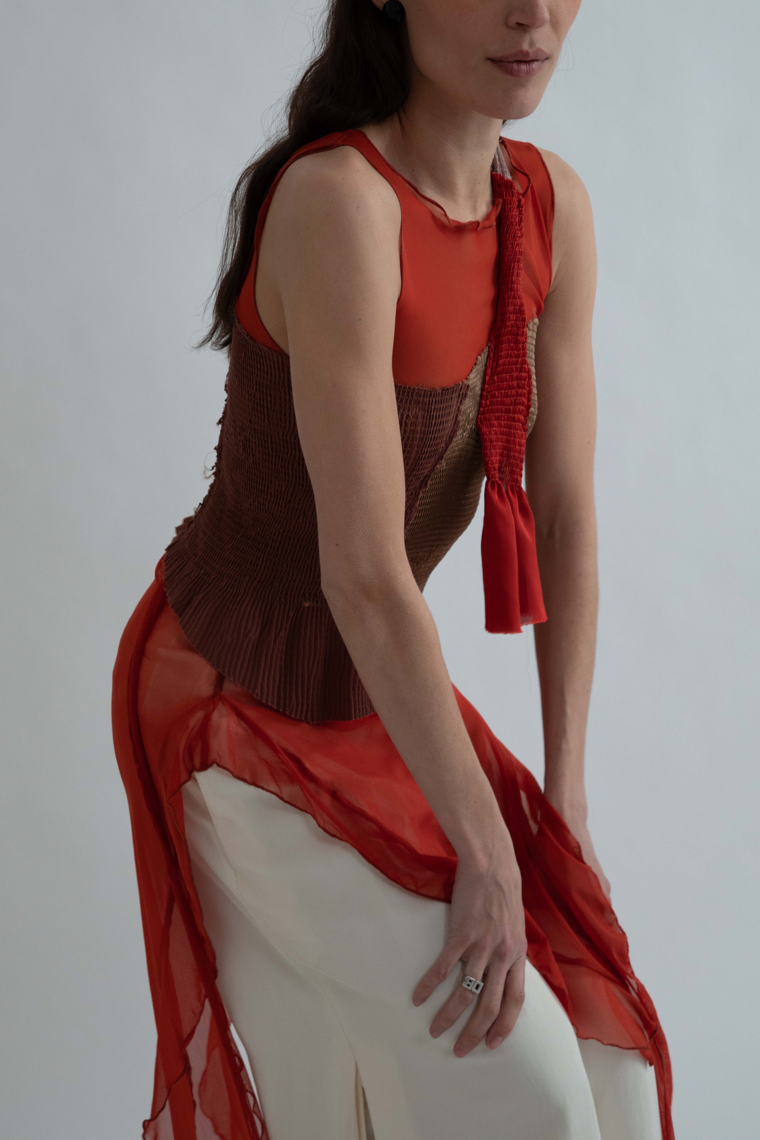 Delfina Balda-fall-winter-2025-Work on the Garden--5.jpg