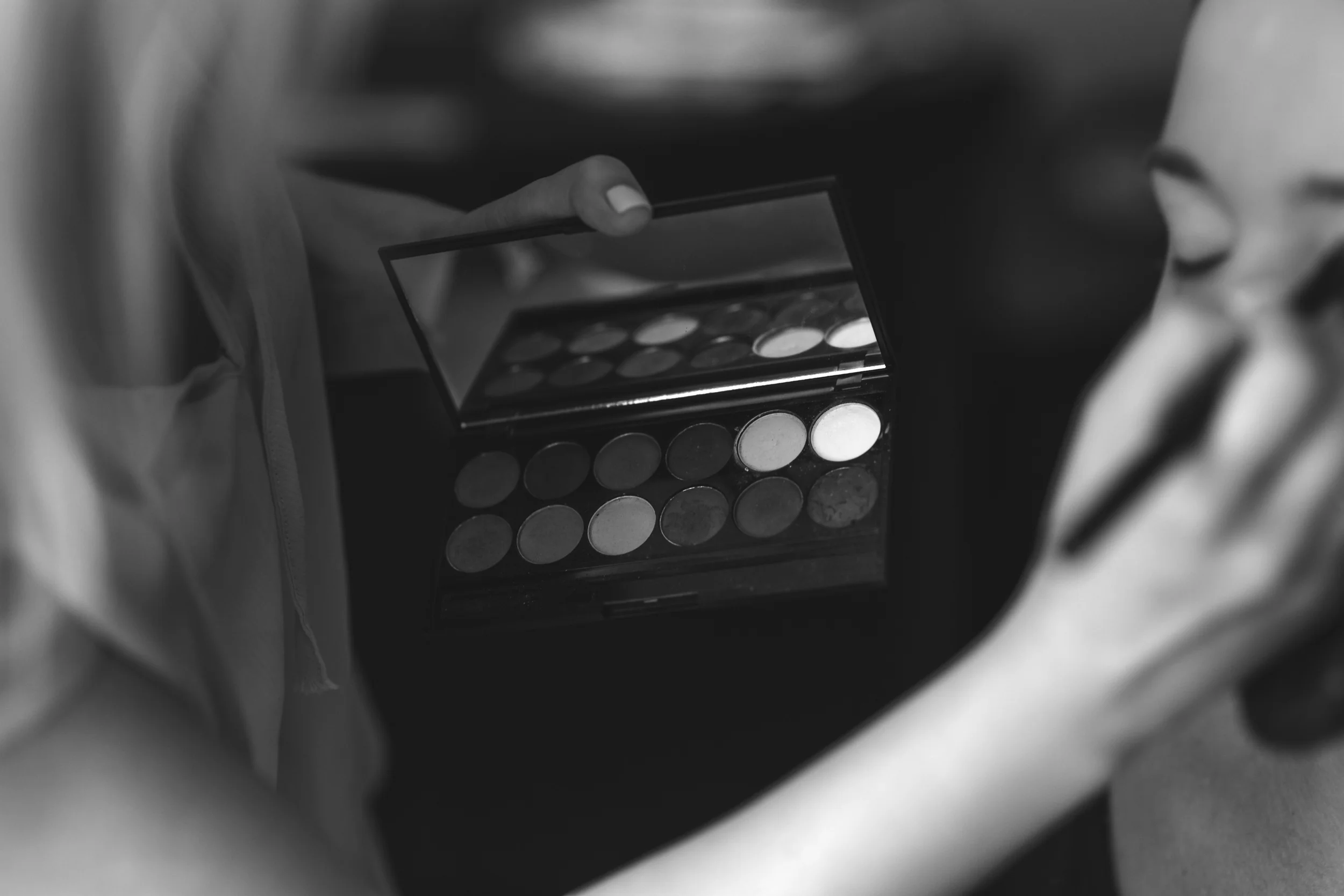 makeup-make-up-artist-make-up-bw.jpg