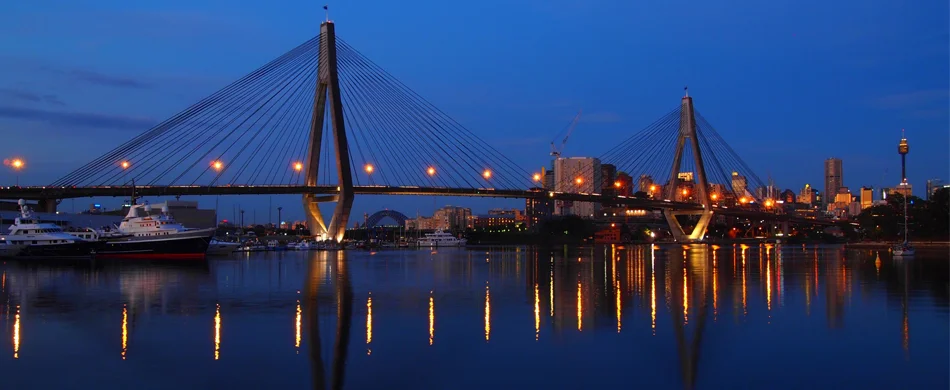 anzac bridge- night photography-sydney.jpg
