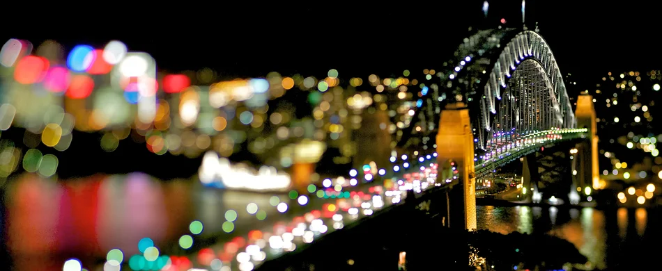 baby harbour bridge.jpg