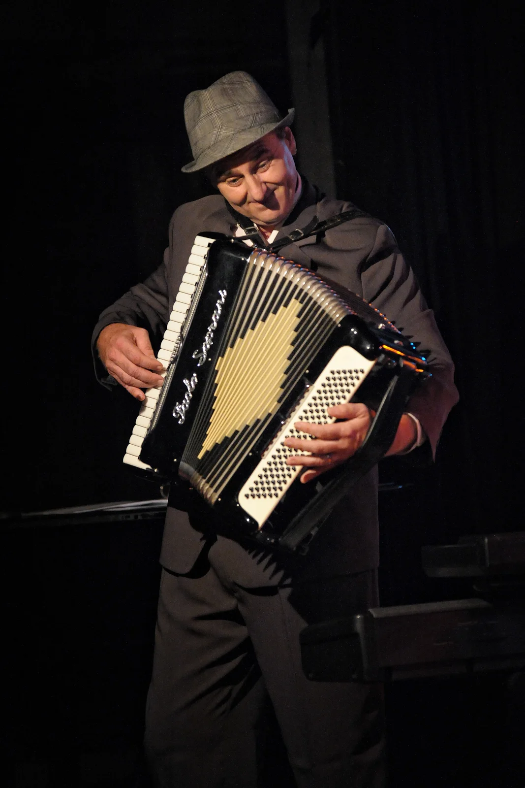 JMPgallery-2-5.jpg