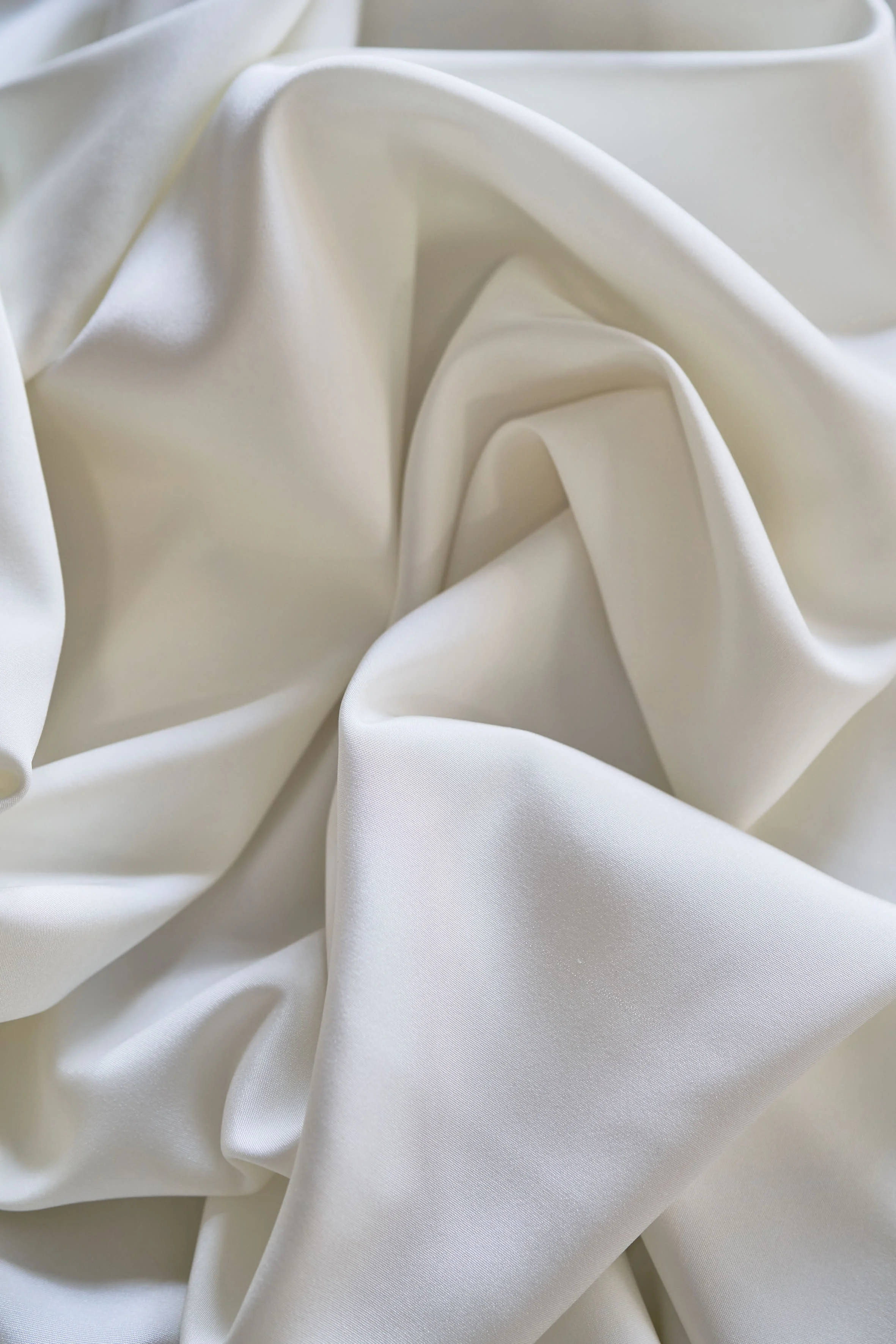 silk crepe heavy bright ivory 1 .jpg