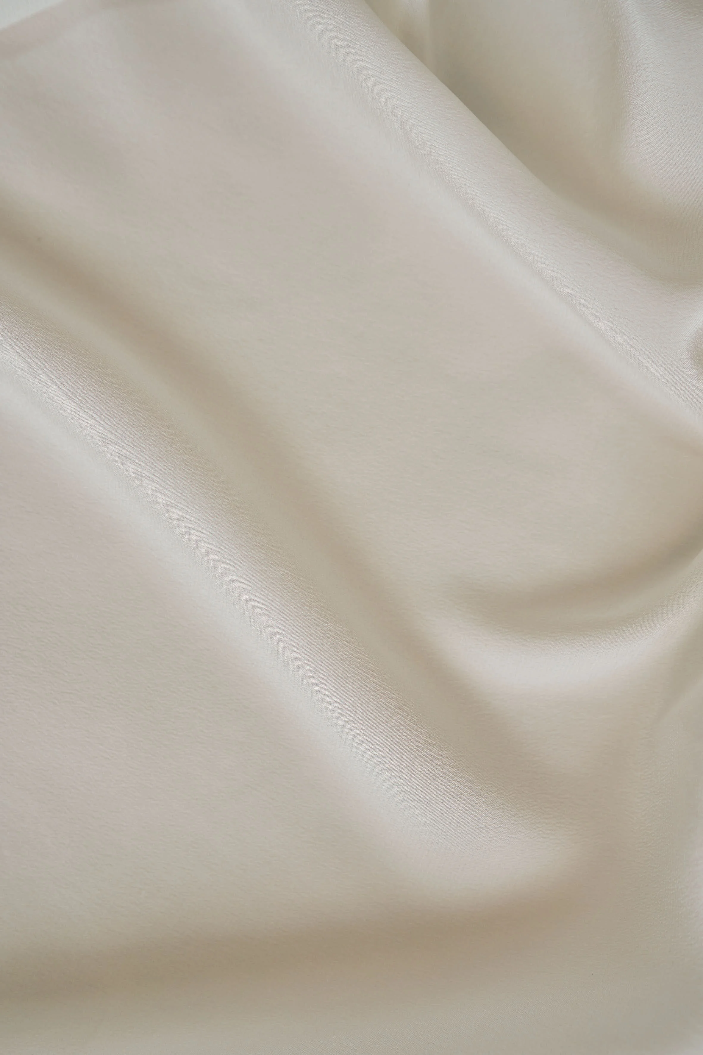 Cream Light Weight Silk Crepe Non Stretch Sep 2020 3.jpg