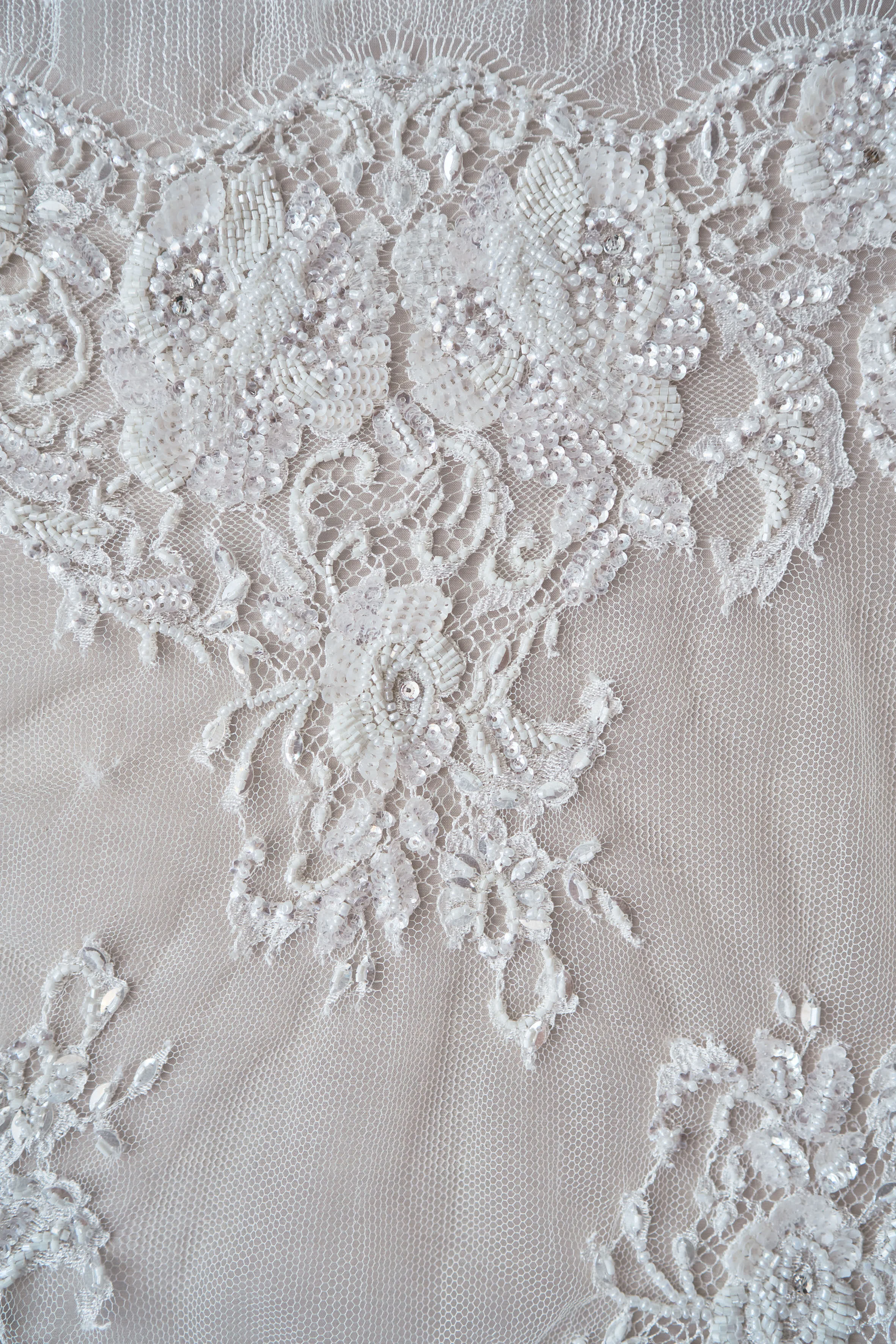 CHANTELLE IVORY / 44CM / $110