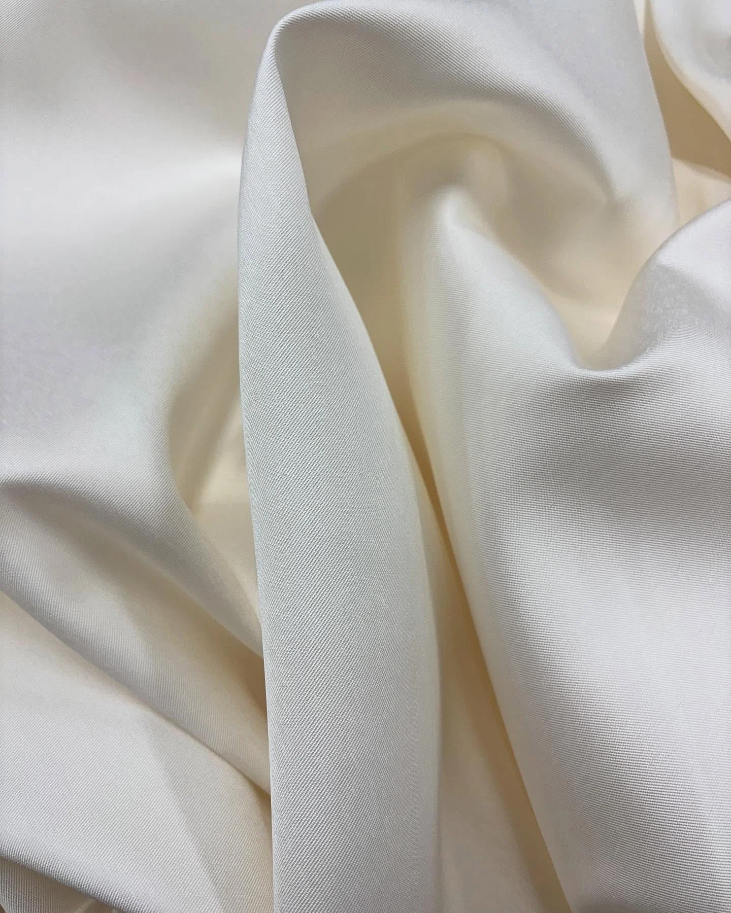 New remnants have been listed! Featuring buttery crepes, stunning pleated tulles and modern Mikados. Limited edition so hurry on over! #fabric #remnant #sustainableclothing