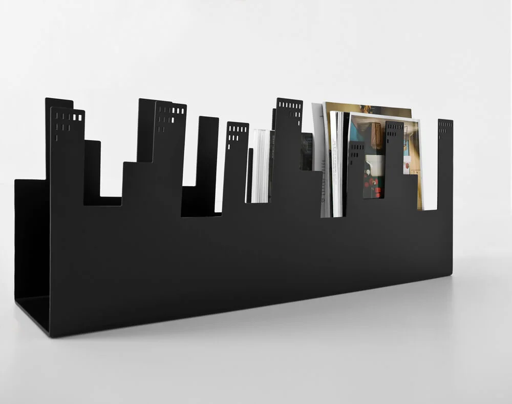 D&D-Belleville Magazine-holder-black-with-magazines.jpg