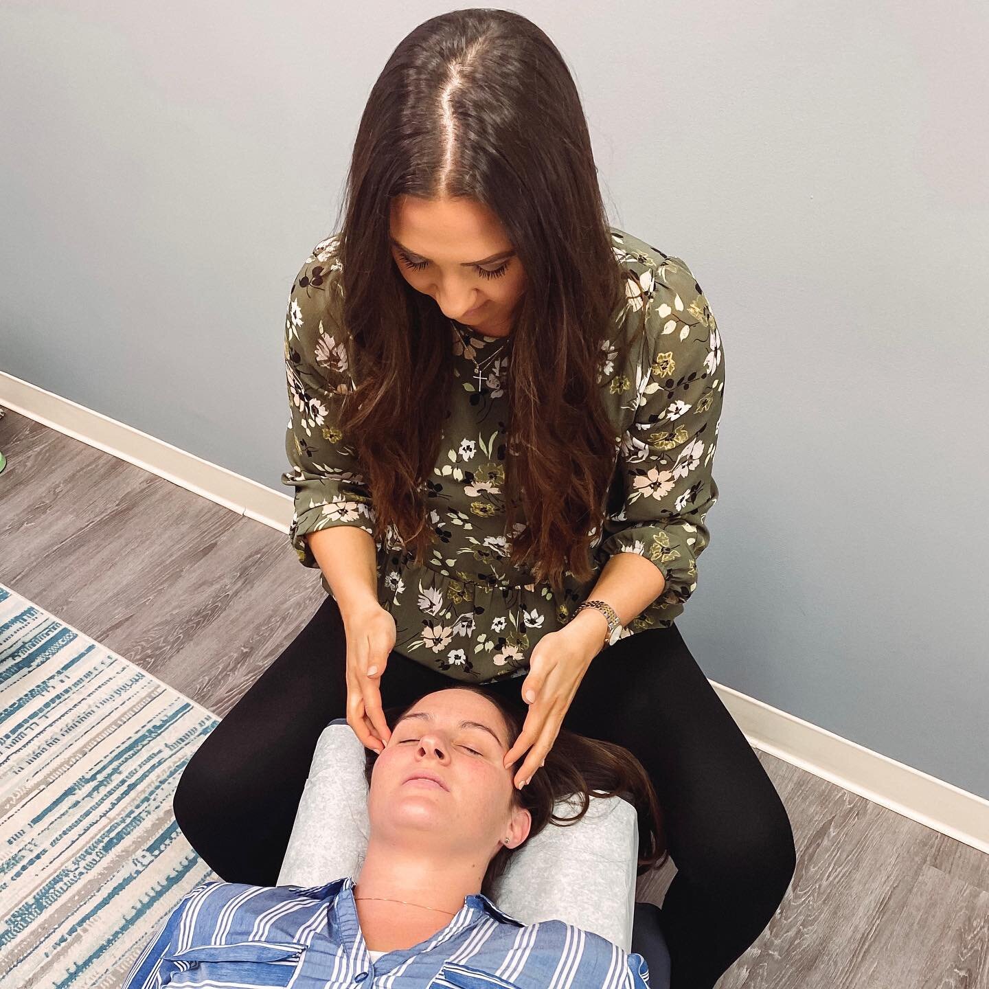 One of Dr. A&rsquo;s favorite adjustments to do on patients is cranial work. It helps relieve symptoms such as migraines, headaches, TMJ dysfunction, sinus congestion and aid in trauma recovery such as whiplash and concussions. 
.
.
.
#cranials #cran