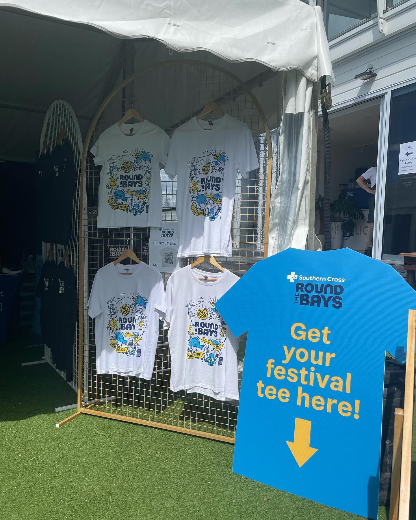 Online pre-orders for Wai Festival Tees and Sports Tees are now closed, but you can pick one up at Bib Collection! 👀 Keep an eye out for our mates at the @theathletesfootnz stand who can help you out. 👕👟