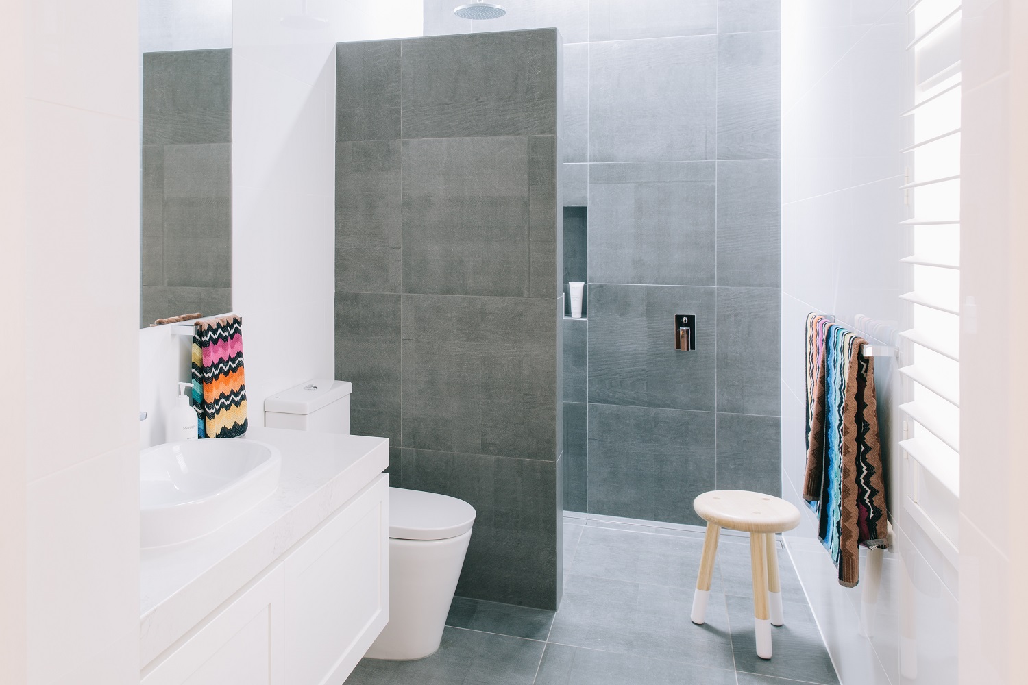 COLINDALE DESIGN LAMBERT HOME-18 SS.jpg