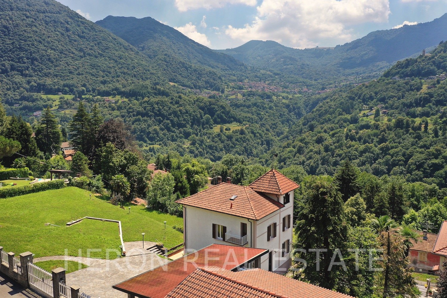 villa for sale valle d'intelvi.jpg