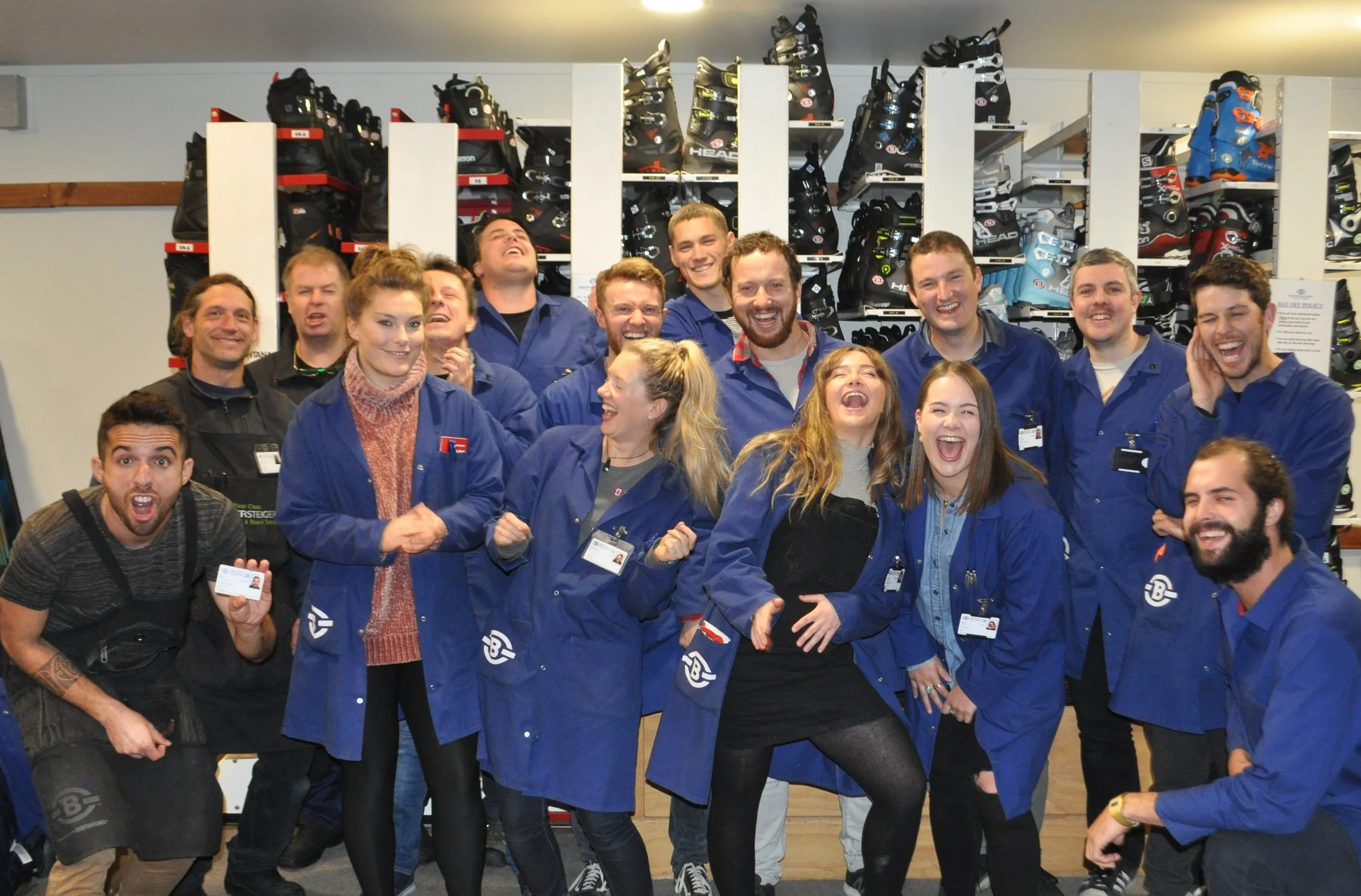 browns ski shop queenstown.JPG