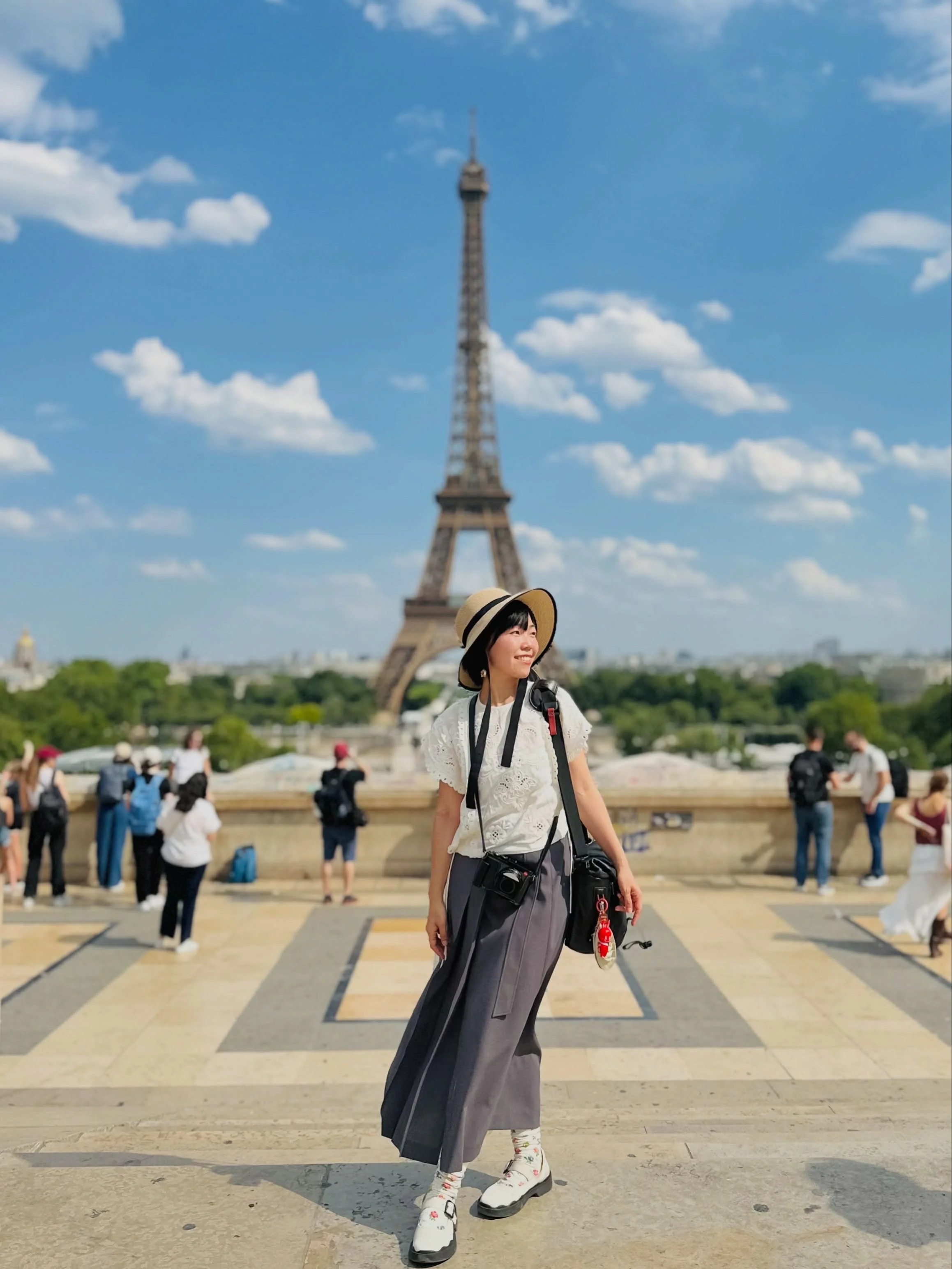 &laquo; Ah, Paris&hellip; La ville des plus grands restaurants et des meilleurs chefs au monde ! &raquo;
Bon app&eacute;tit 🐭🍴💙🤍❤️
開動

#paris #gourmet #ratatouille #toureiffel

🇫🇷

#france #paris

🥐

#croissant

🍷🥖

#vin #baguette

&laquo;&n