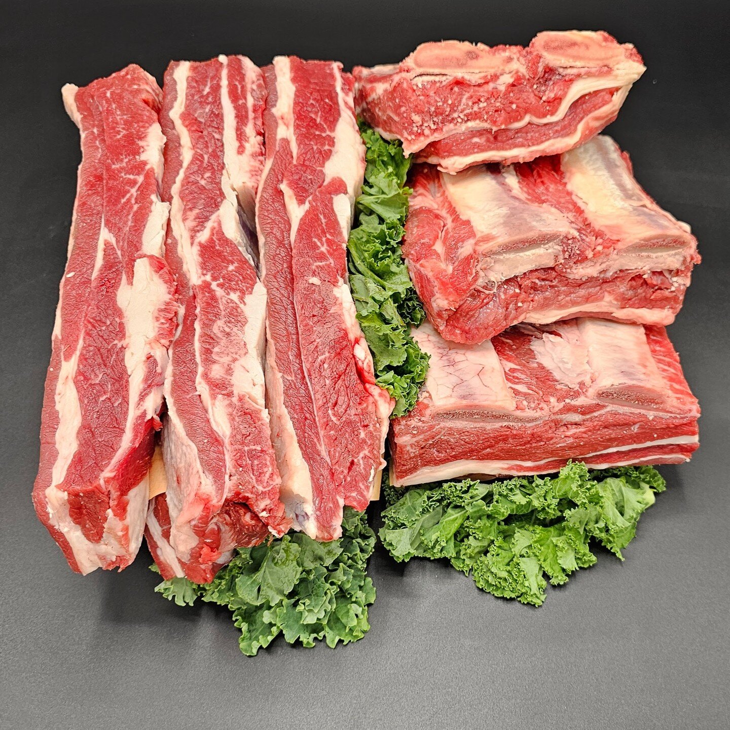 Want a delicious slow cooking treat this wet weekend?

Beef Short Ribs, bone in and boneless available.

Come down and grab some.

#sydenham #beef #shortribs #sydenhammums #dulwichmums #crystalpalacemums #nightin #butchers #freerange #fish #fishmonge