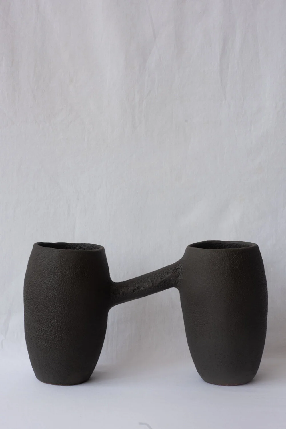 Zir Vessel in Textured Black