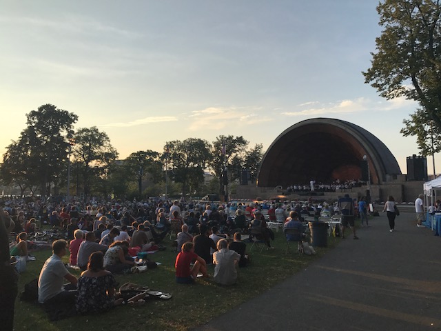 FREE Concert on the Esplanade!