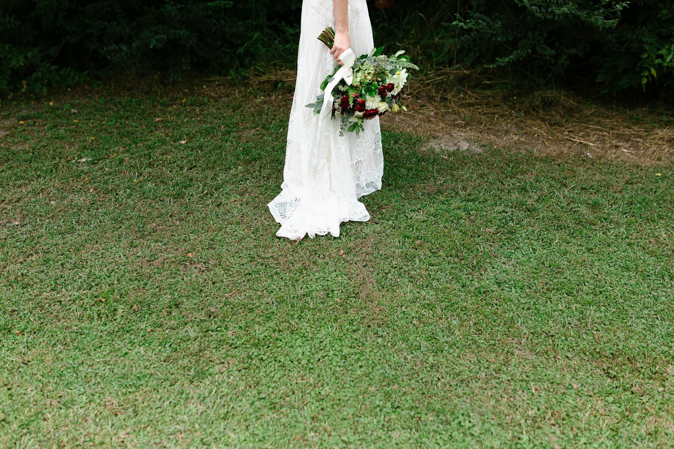 Romantic Backyard Wedding - Bouquet Inspiration - Durham Wedding Photographer - Of Fate and Chaos