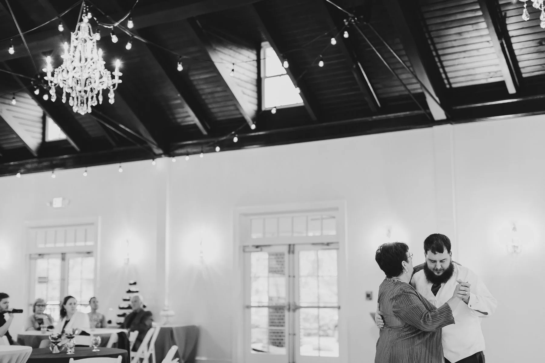 Hampton Roads Creative Wedding Photographer-23.jpg