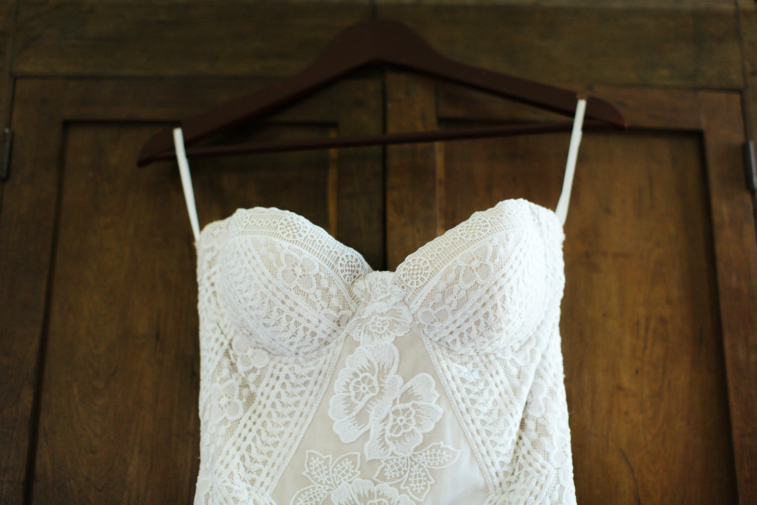 NancyTom-North Carolina Romantic Barn Wedding-1.jpg