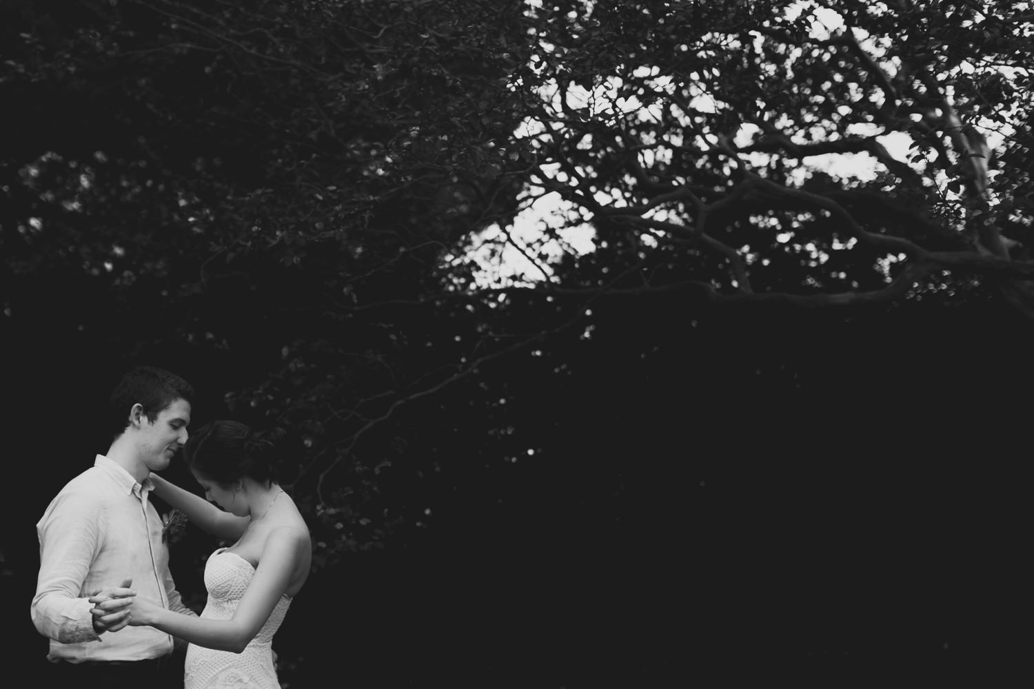 NancyTom-North Carolina Romantic Barn Wedding-12.jpg