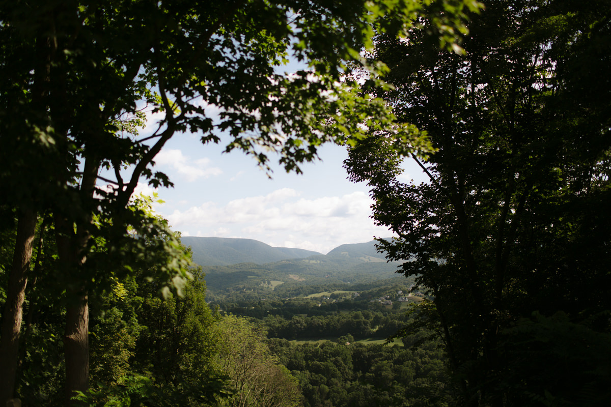 mountain-views-lovewell-lodge-virginia