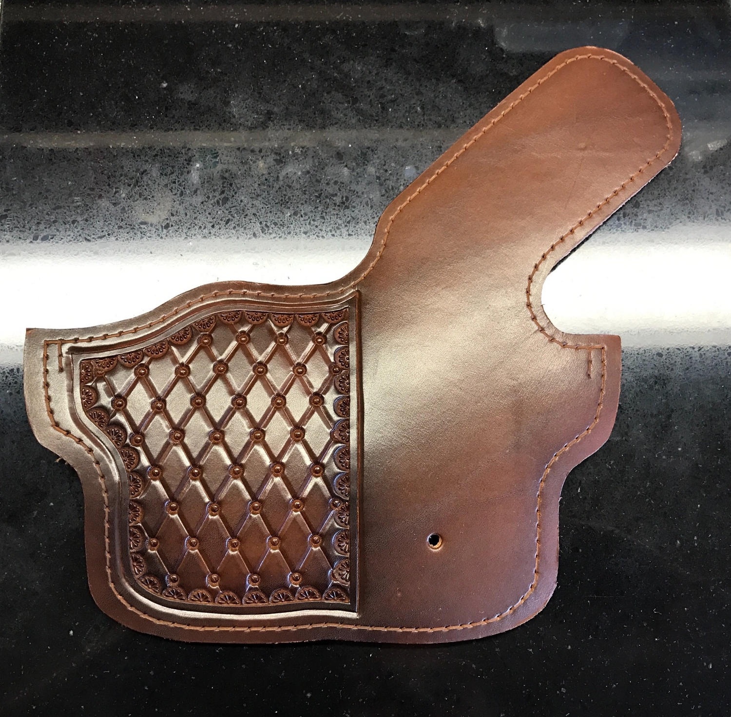 Holster Dyed - Walnut