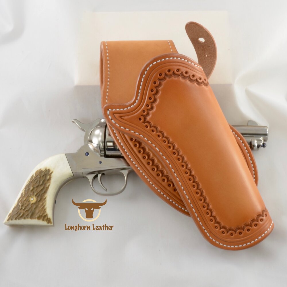 Longhorn Leather AZ-Custom Leather Gun Belt featuring the “San