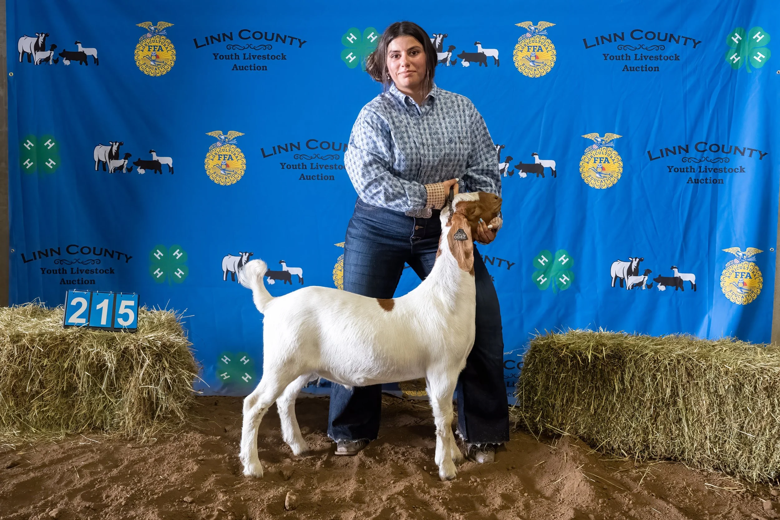 Goat 215 (7639).jpg