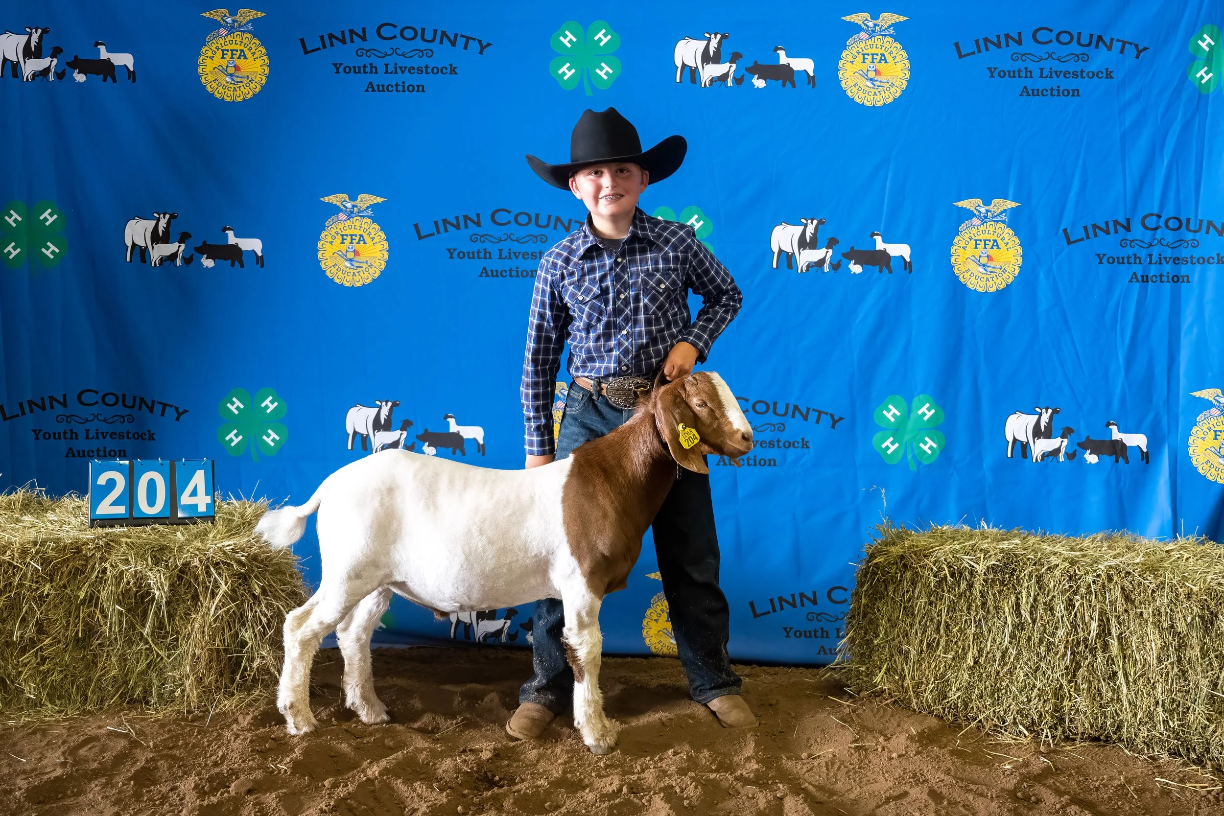 2022 Goat Auction Photos — Linn County Youth Livestock Auction