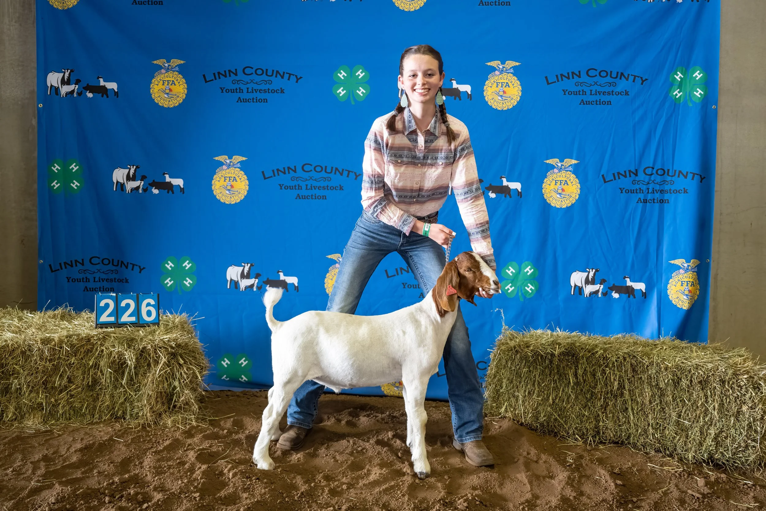 2022 Goat Auction Photos — Linn County Youth Livestock Auction