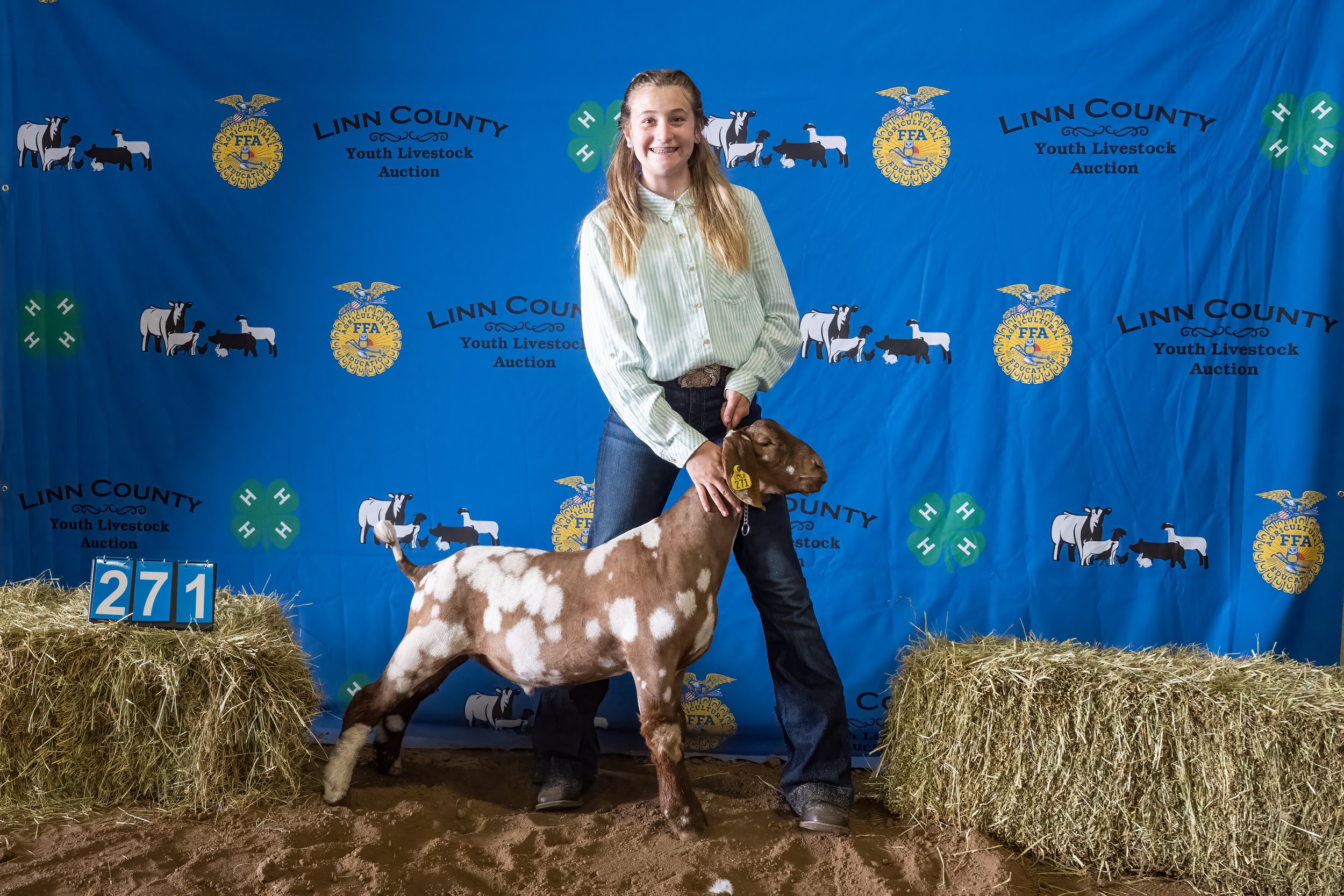 2022 Goat Auction Photos — Linn County Youth Livestock Auction