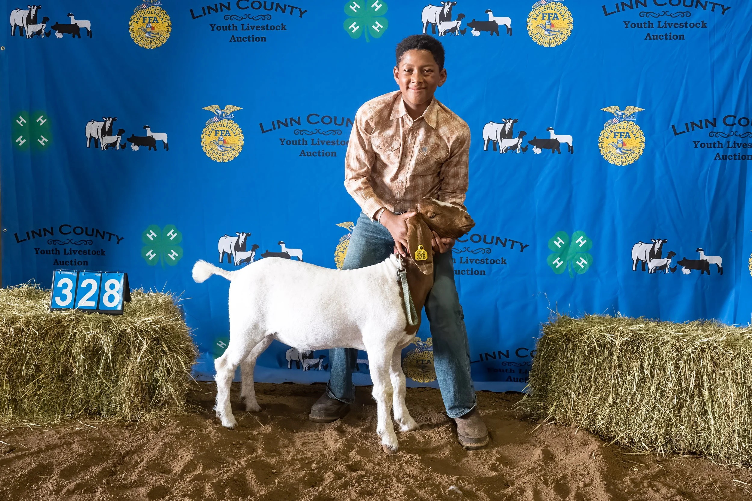 Goat 328 (7457).jpg