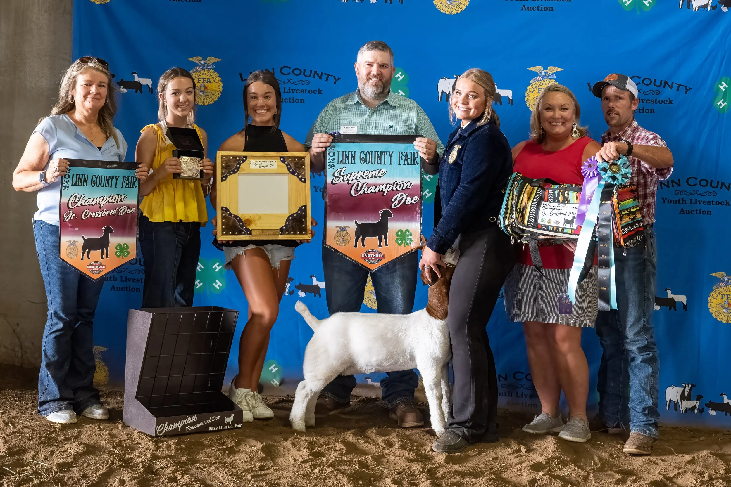 Goat Backdrop Krahn, Clancy 8285.jpg