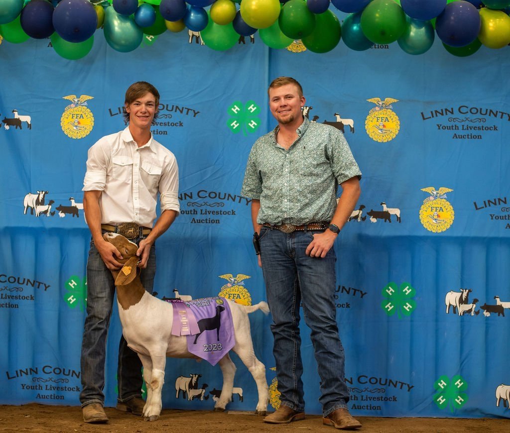  Bryant Starr, Reserve Grand Champion Goat, purchased by George Van Dyke Trucking 
