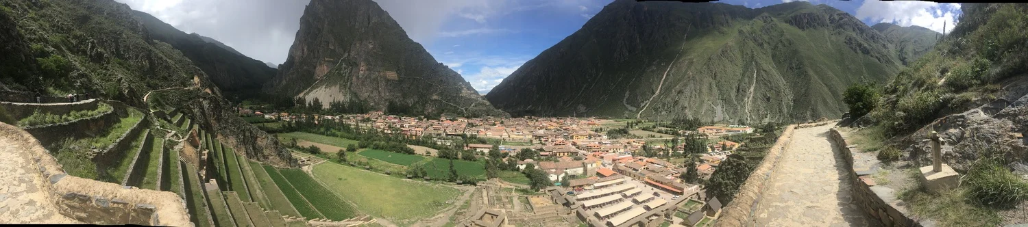 ollantaytambo-valley-panorama.jpg