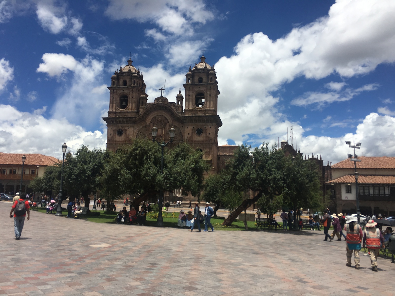 Cusco Plaza De Armas.jpg