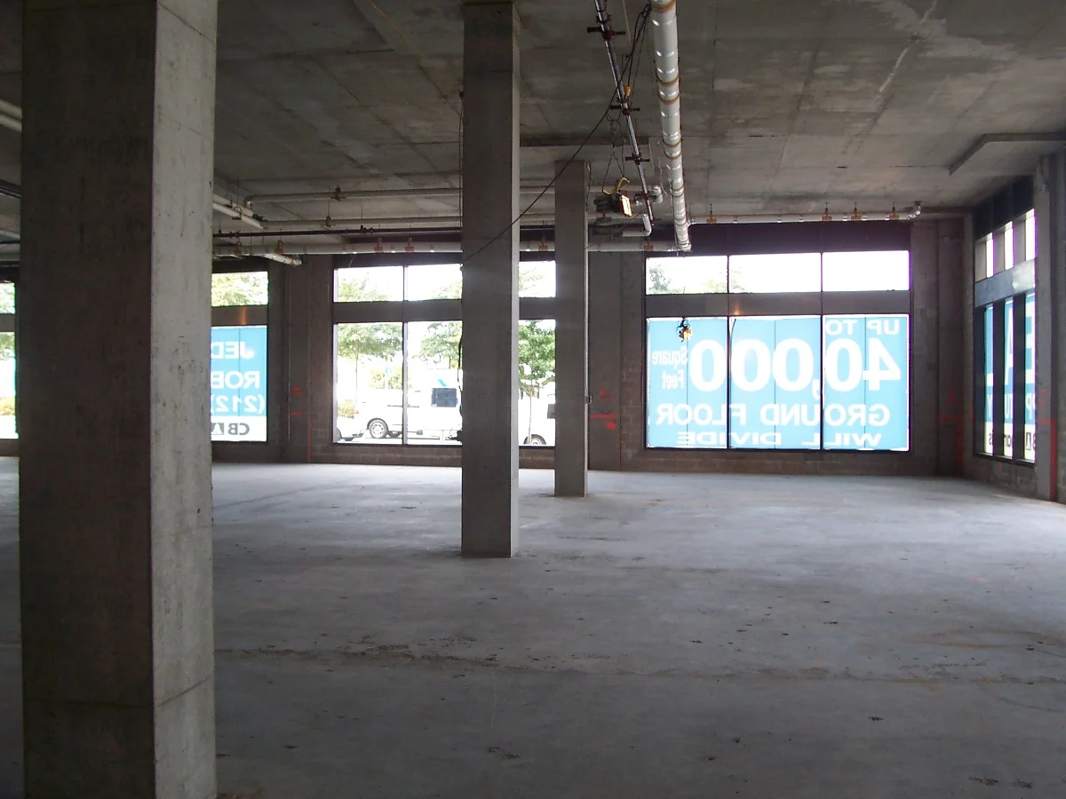 Lucky Strike Blue Sky Design Inc