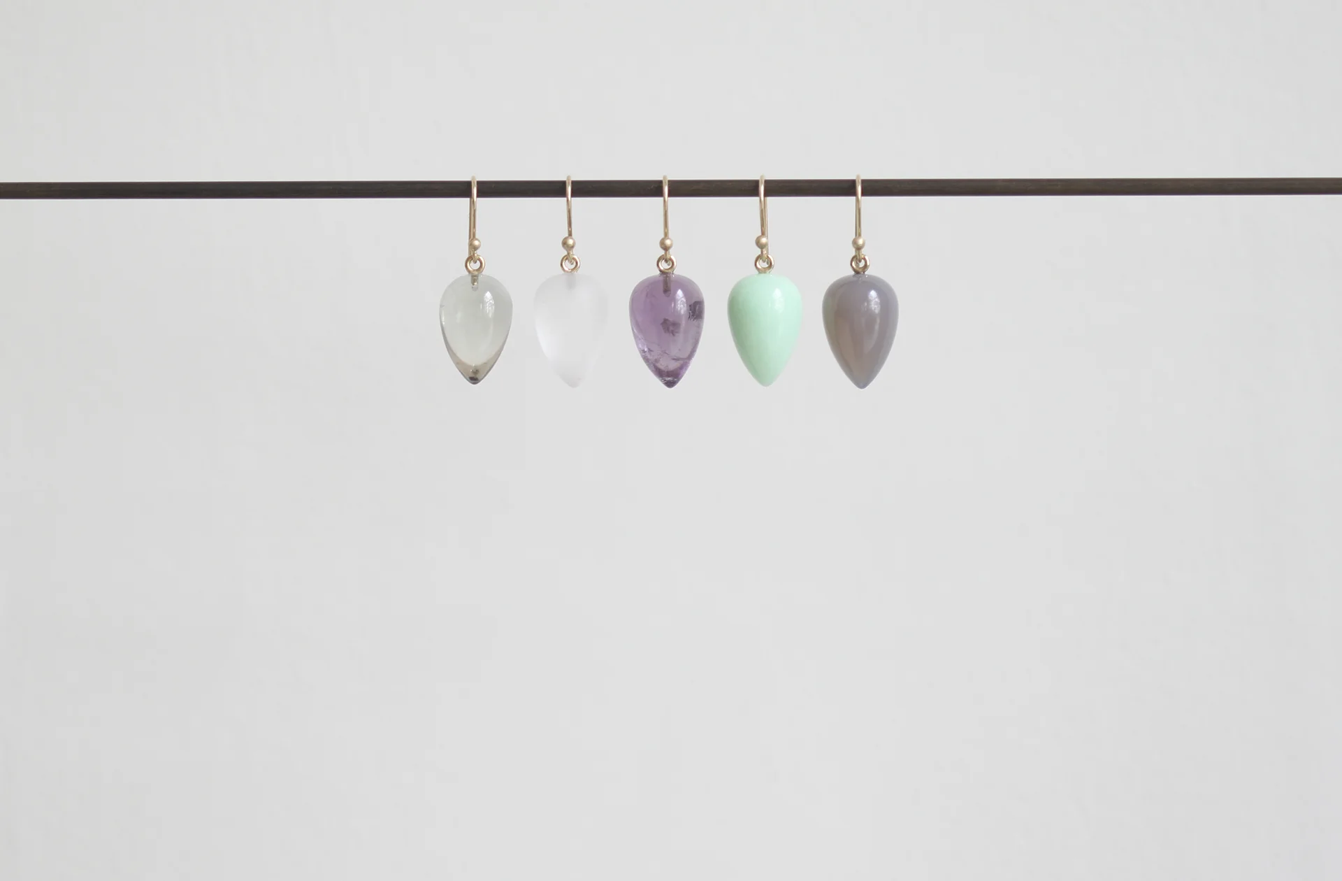 Acorns: Green Amethyst, Frosted Crystal, Amethyst, Chrysophrase, Agate