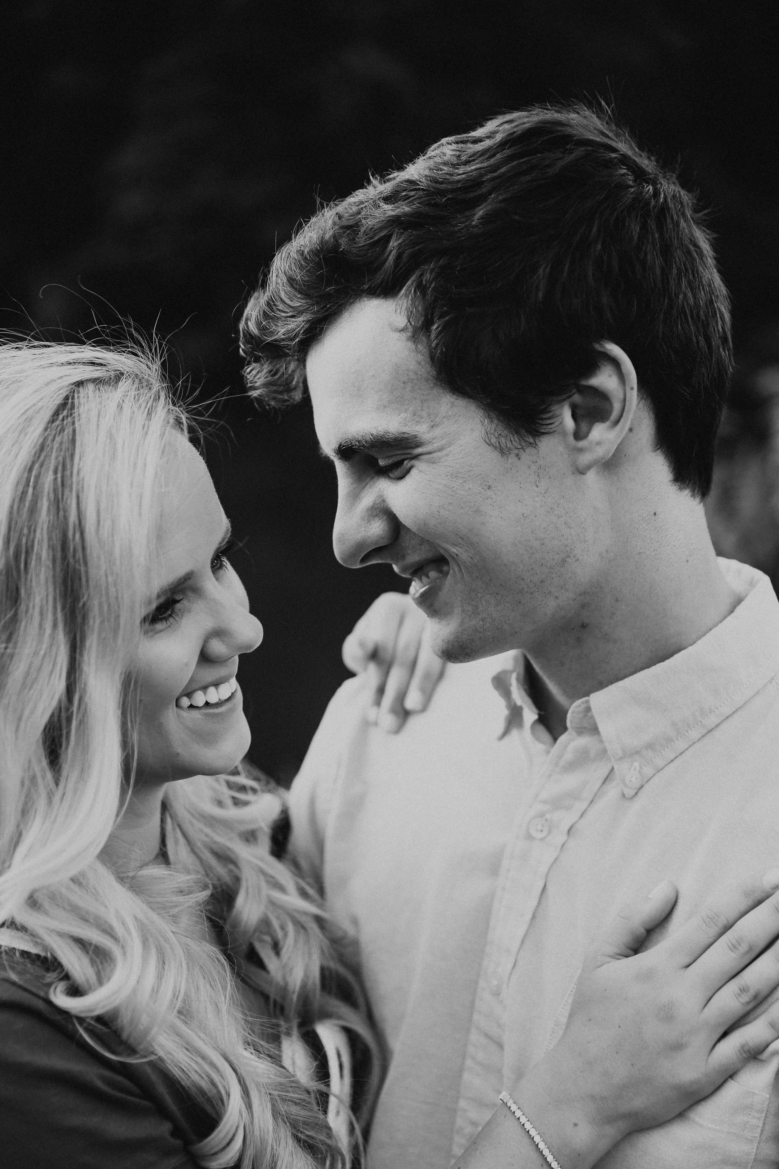 Annie_Paul_Engagement-46.jpg
