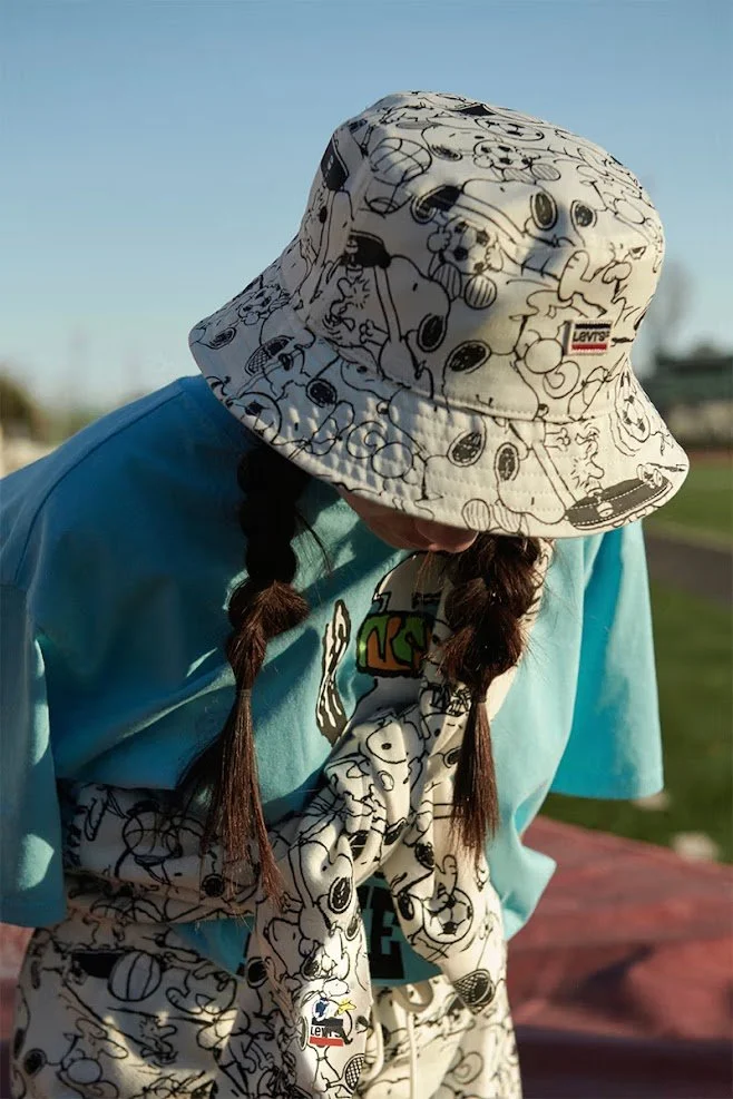 https___hypebeast.com_image_2020_07_levis-peanuts-summer-2020-collection-release-info-013.avif.jpg