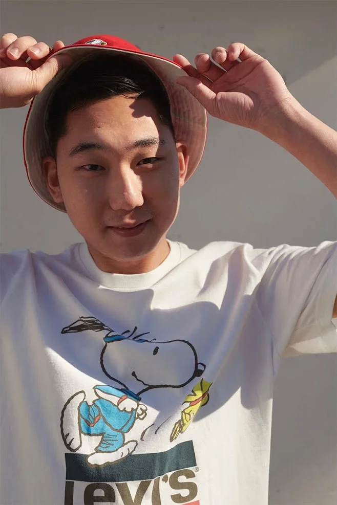 https___hypebeast.com_image_2020_07_levis-peanuts-summer-2020-collection-release-info-018.avif.jpg