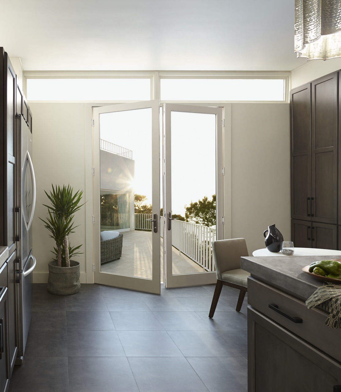 IntegrityWindowsKitchen1_OpenDoorFinal-1.jpg