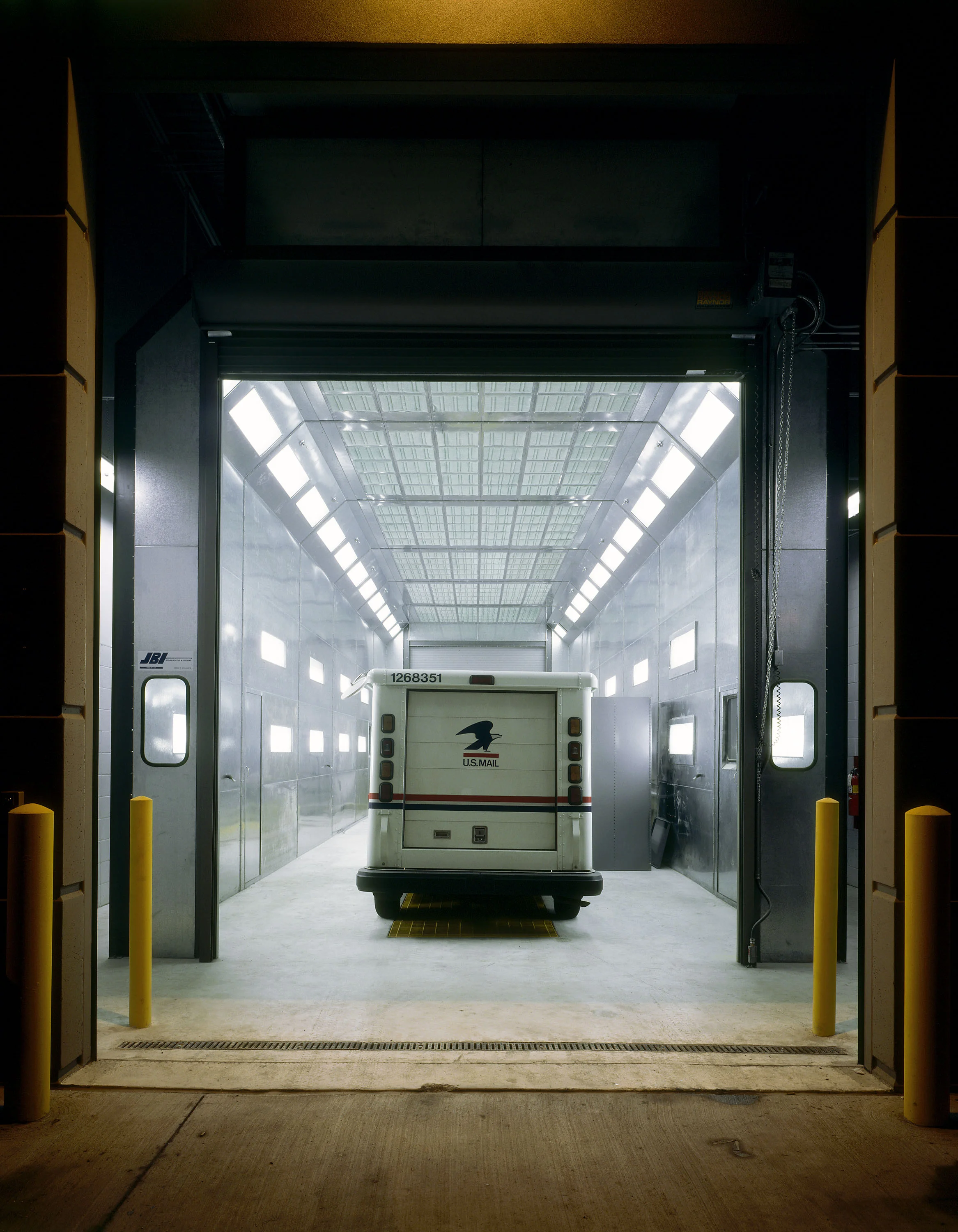 USPS Vehicle Maintenance Facility 105.jpg