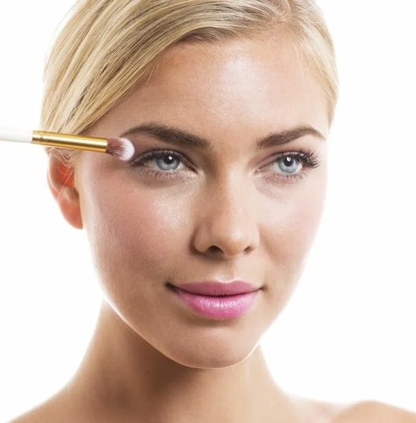 Final Checks Makeup Brushes- Photographer Rory Gullan