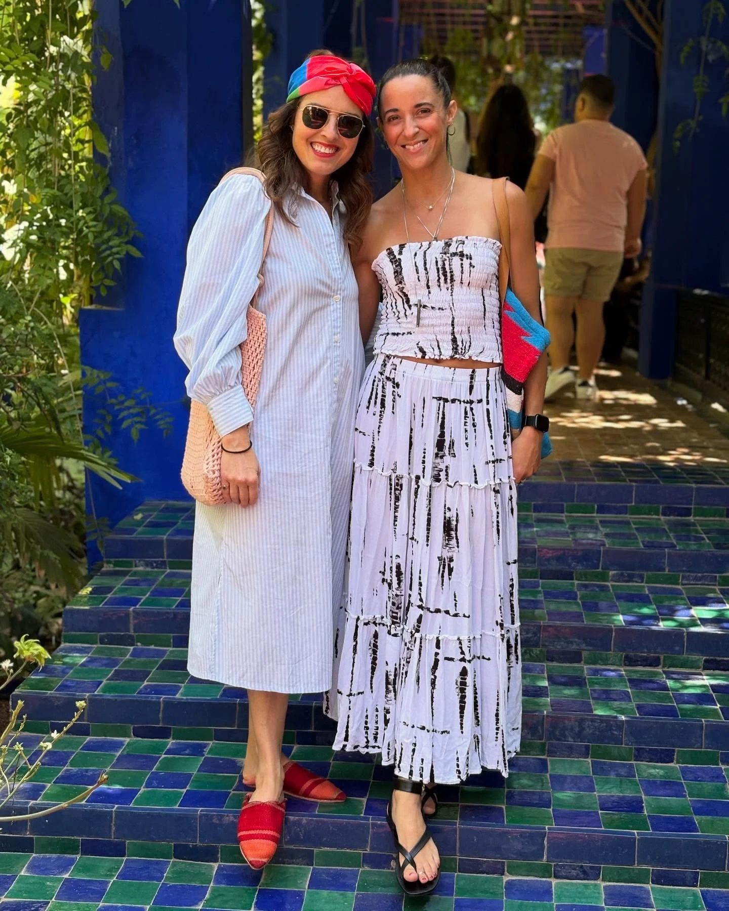Colorful Marrakech! ✨ Third retreat with @bpiacenti &mdash; the best partner &mdash; and an incredible group of women! &hearts;️ can&rsquo;t wait for our next adventure! 

Part 1

@koehler_margaret @julieeckert10 @eehaguewood @suzannebeane @bespoke_p