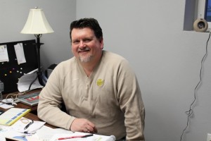 UWM’s Johnson Explains Instagram Resignation, Suspension Details A warm smile and a round figure greeted the student journalists the moment they stepped out of their car in the small town of Beaver Dam. One would have never guessed this was the man who just two days ago resigned as the voice of UW-Milwaukee’s Men’s basketball program after 16 seasons. Radio announcer Bill Johnson, 50, recently gained national attention after slamming the UWM Athletic Department’s leadership on various social media platforms... Continue reading
