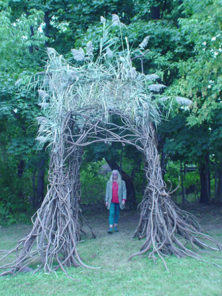 Arbor - Ursula Clark 2003 Phragmites (common red), twine