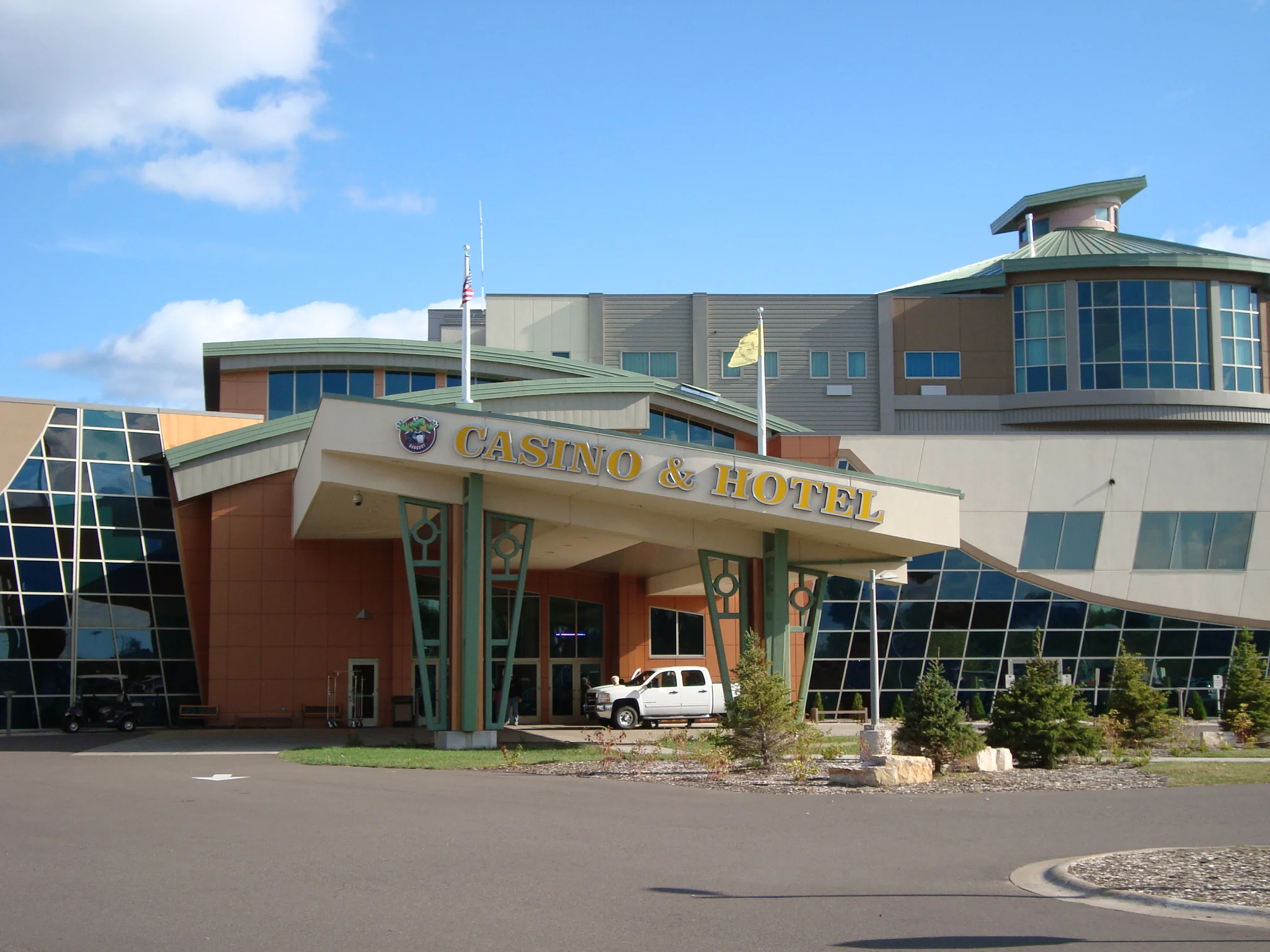 Hole in the Wall Casino 