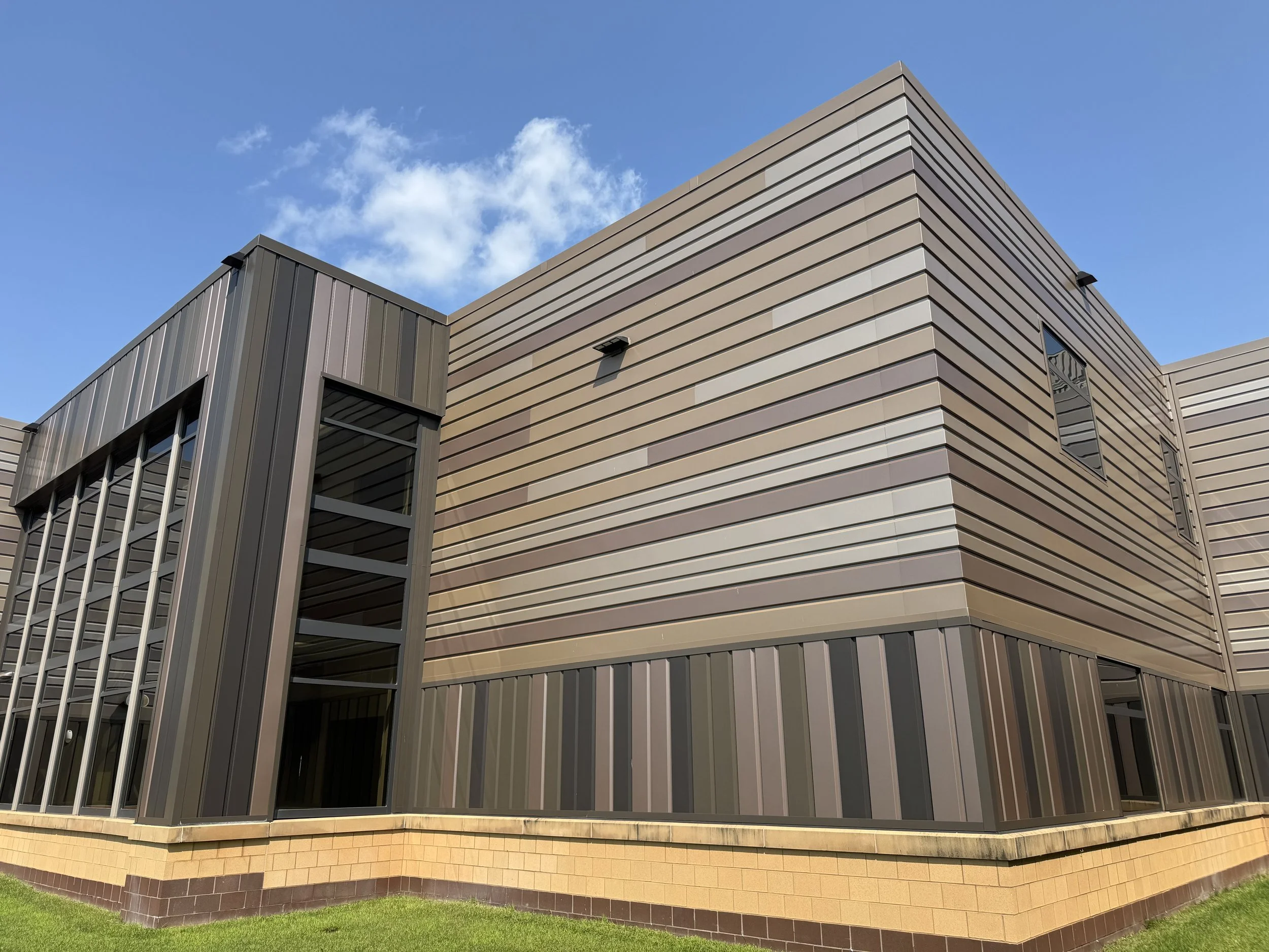 Architectural single skin panels installed at Lakeland Elementary School in Willmar, MN. 