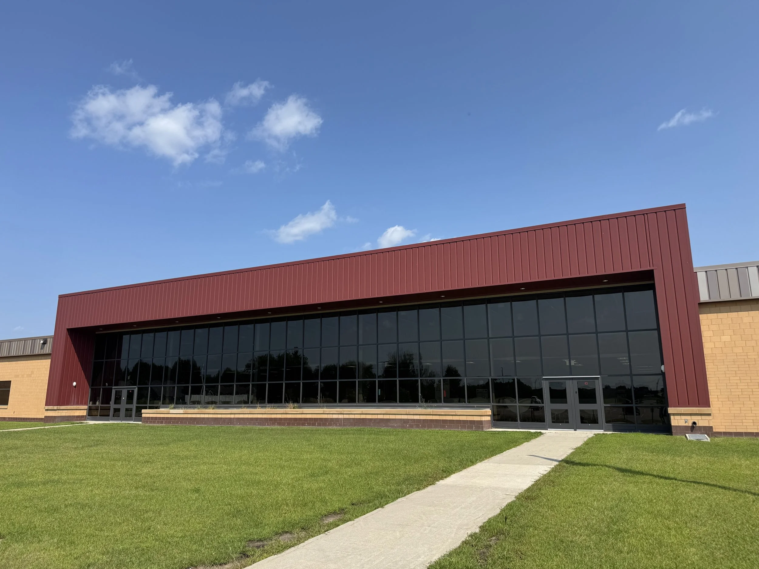 Architectural single skin and aluminum composite panels installed at Lakeland Elementary School in Willmar, MN. 