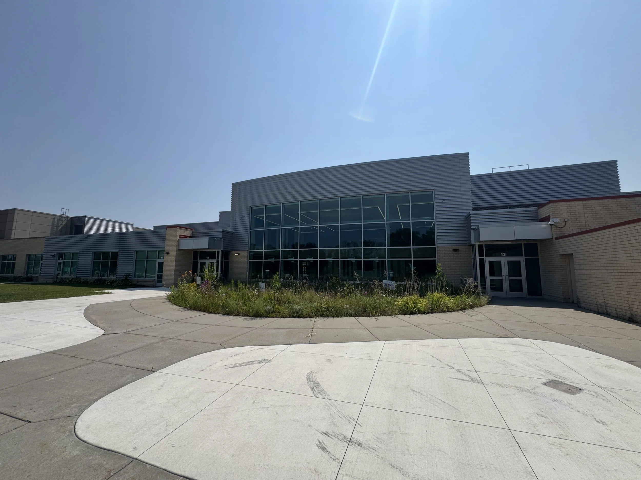 Laketown Elementary 5.jpg